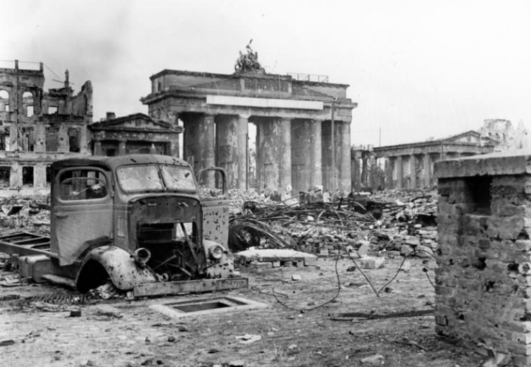 Berlín 1945, el último estertor del imperio nazi