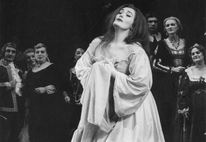 Joan Sutherland como Lucia di Lammermoor. Archivo Metropolitan Opera New York. 1961