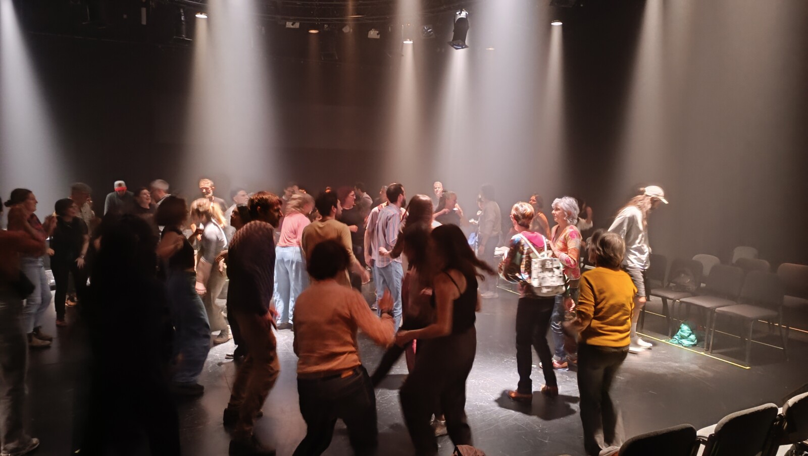 Yinka Esi Graves, Poliana Lima, Lucía Martínez, A place to dance, Alberto Revidiego, Teatro Clásico, EIDÔLON, Aristófocles eterno, Teatro Central 