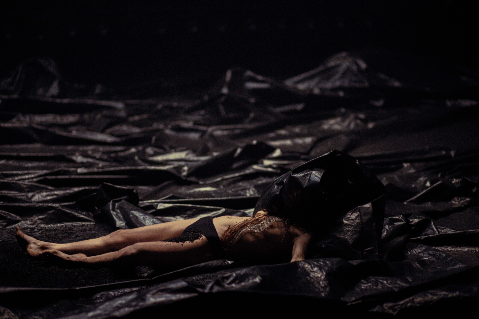 Tierras raras, luz arcas, Alberto Revidiego, Teatro Clásico, EIDÔLON – Aristófocles eterno, Teatro Central